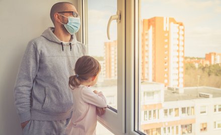 Od dzisiaj tysiące osób zwolnione z kwarantanny. Oto nowe zasady