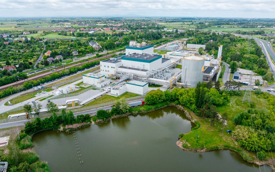 Do 2030 r. PGE odejdzie całkowicie od spalania węgla w swoich elektrociepłowniach (na zdj. EC Czechn