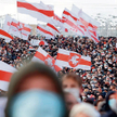 – To dzisiaj na barkach Polski leży ratowanie Białorusinów, pomaganie nam i wspieranie na arenie mię