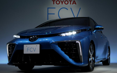 Toyota rozpocznie wkrótce seryjną produkcję innowacyjnego samochodu wykorzystującego ogniwa paliwowe