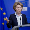 Najpierw wirus, potem strategia przemysłowa