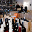 Dyrektor szkoły zwolniona za kradzież alkoholu z dyskontu