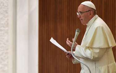 Papież: Dyktatura rozpoczyna się od przekazania środków komunikacji w ręce ludzi pozbawionych skrupułów