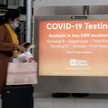 Na lotnisku w Newark pod Nowym Jorkiem można zrobić test na obecność koronawirusa