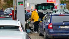 Pakiet CPN pozwolił obniżyć ceny paliw w Polsce