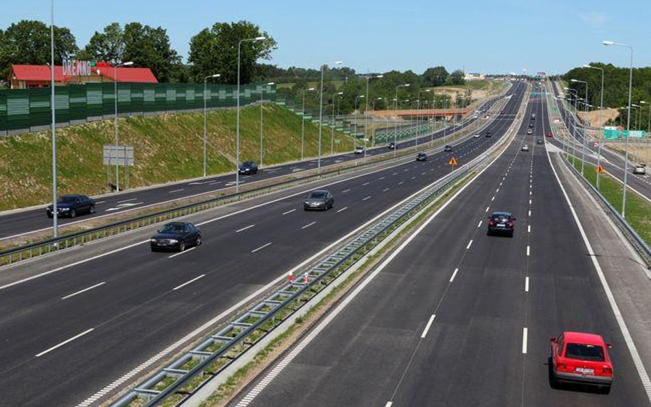 Na autostradzie trzeba jechać tak, żeby nie utrudniać jazdy innym