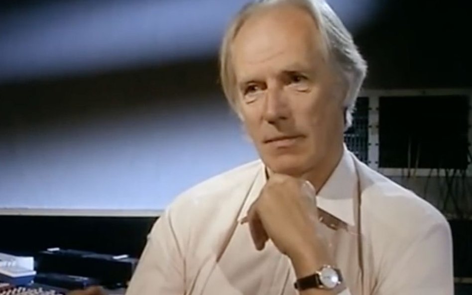 GEORGE MARTIN (3 STYCZNIA 1926 R. – 8 MARCA 2016 R.) Nazywany "Piątym Beatlesem" producent muzyczny,