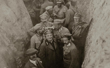 Już w styczniu 1914 r. w Paryżu Piłsudski przewidywał, że Niemcy i Austro–Węgry pokonają Rosję, gdzi