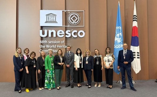 Delegaci reprezentujący Polskę podczas sesji Komitetu Światowego Dziedzictwa UNESCO w Busan