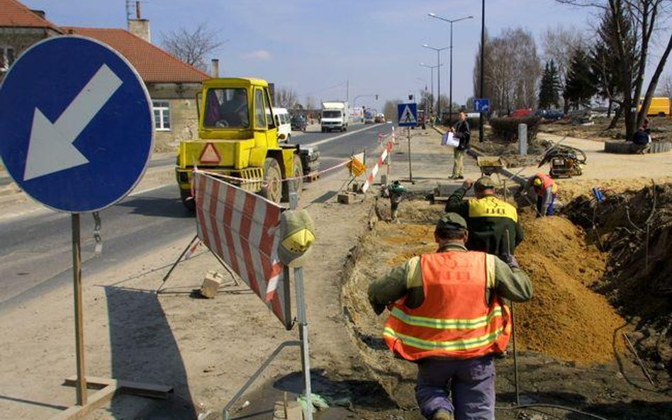 Informacja publiczna: trzeba ujawnić wartość gruntu przejętego pod drogę