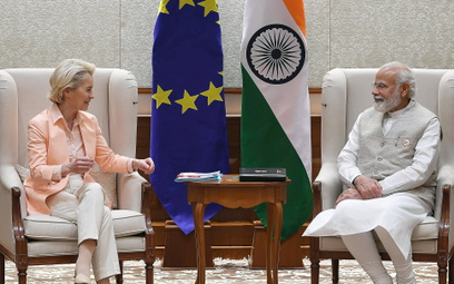 Przewodnicząca Komisji Europejskiej Ursula von der Leyen na spotkaniu z premierem Indii Narendrą Mod