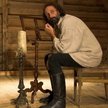 Andrzej Róg jako Tichon w „Biesach” w Teatrze STU