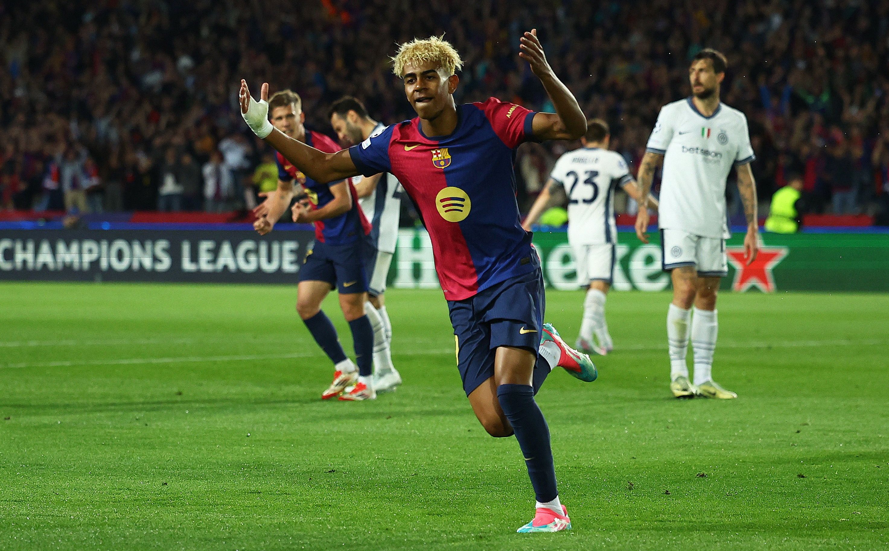 Liga Mistrzów. Wieczór efektownych bramek w Barcelonie