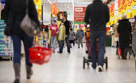 Sprzedaż detaliczna spadła w listopadzie była o 0,2 proc. niższa niż rok wcześniej wobec wzrostu w p