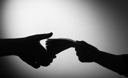Wypowiedzenie umowy kredytu przez bank
