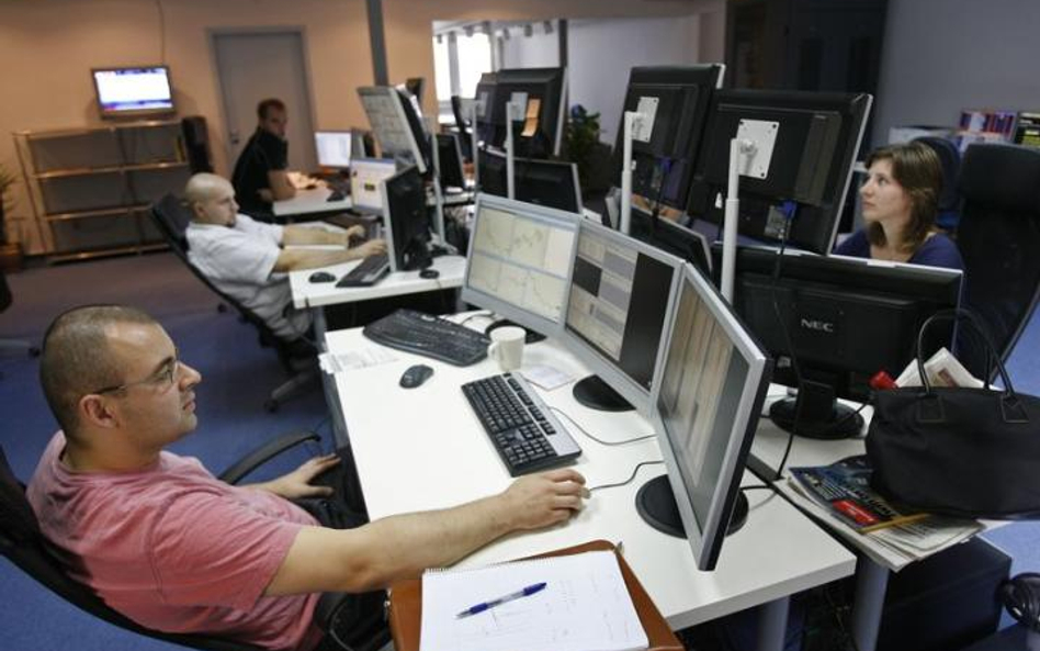 Praca w sobotę wraca do polskich firm