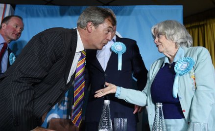 Sondaż: Na Brexit Party głosują starzy wyborcy. W najmłodszej grupie partię Farage'a popiera tylko 6