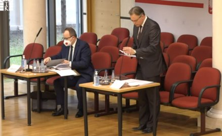 RPO Adam Bodnar i poseł Arkadiusz Mularczyk (PiS) podczas rozprawy w TK