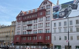 Dawny szpital Omega przy Al. Jerozolimskich zmienia się w hotel