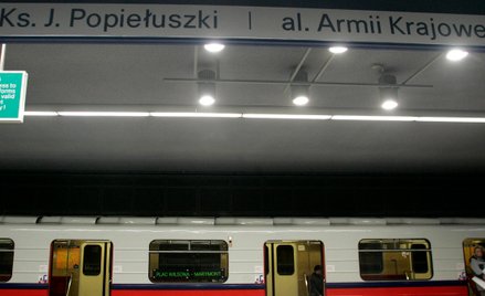 Gazeta.pl o śladach po Powstaniu Warszawskim: Kontrowersyjne, kłopotliwe, kosztowne