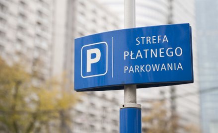 Warszawa walczy ze smogiem. Kierowcy za to słono zapłacą