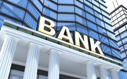 KNF: sektor bankowy po pięciu miesiącach. Ile banki mogą zarobić w całym roku?