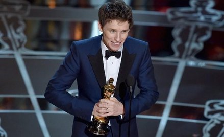 Hawking dziękuje Redmayne'owi