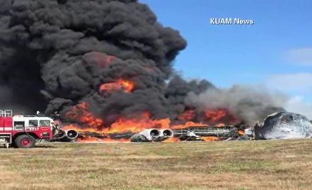 B-52 rozbija się na Guam