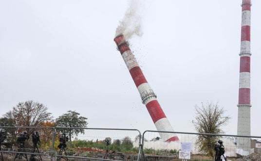 Wyburzenie kominów łódzkiej elektrociepłowni