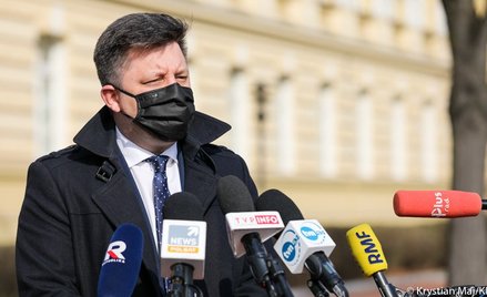 Koronawirus w Polsce. Co ze szczepieniami 40-latków? Michał Dworczyk się tłumaczy