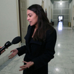 Alexandria Ocasio-Cortez na razie nie poparła Sandersa