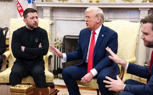 28 lutego 2025 r. Donald Trump, Wołodymyr Zełenski i J.D. Vamce podczas pamiętnego spotkania w Gabin