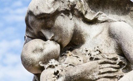 Trudne pogrzeby nienarodzonych dzieci