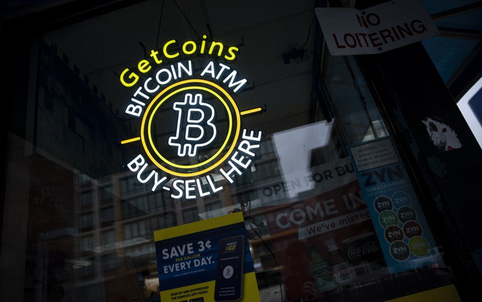 Bitcoin oddaje zyski, winna nie tylko SEC, ale także plotki