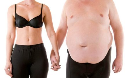 Kobiety i mężczyźni wabią linią. Panowie imponują spustem, a panie wstrzemięźliwością