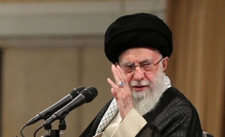 Duchowy przywódca Iranu ajatollah Ali Chamenei