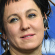 Olga Tokarczuk nagrodzona literackim Noblem. „Cieszę się, że jeszcze się trzymamy”