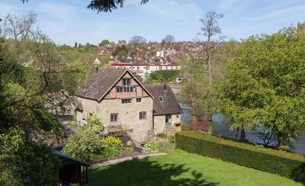 Dom z własnym zasilaniem