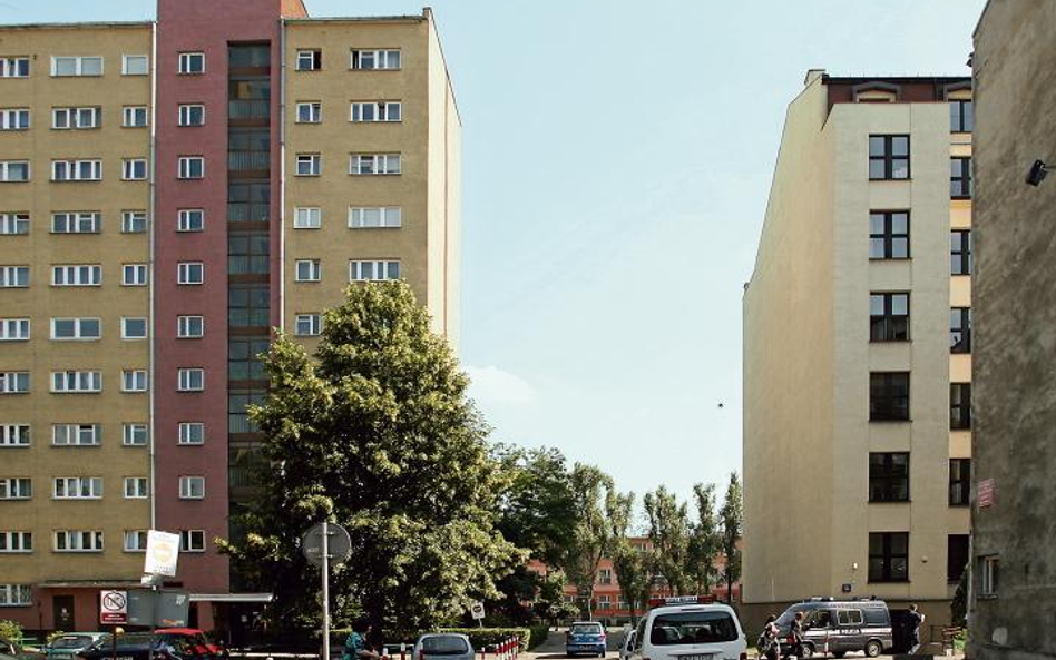 Lokatorzy uwłaszczają się powoli