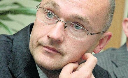 Prezes Złomreksu Przemysław Sztuczkowski na początku kwietnia zapowiedział w „Parkiecie” sprzedaż hu