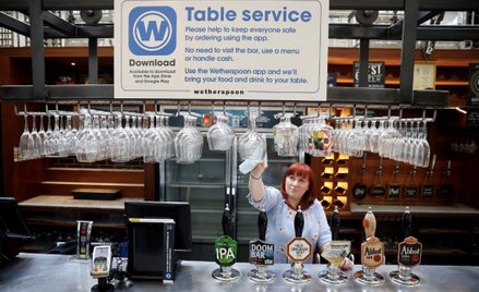 Chcesz kupić piwo w pubie? Musisz podać swoje dane