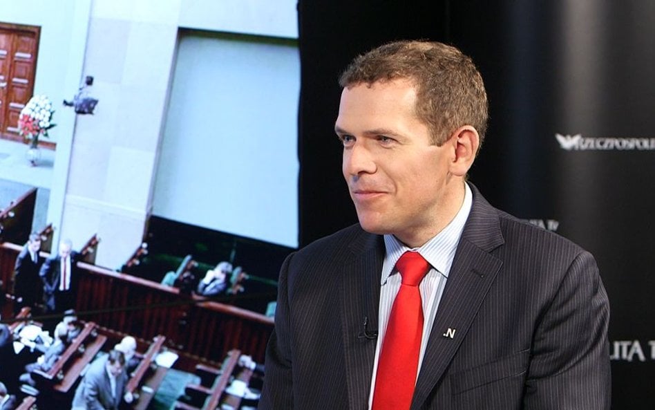 Bartłomiej E. Nowak: PiS wyprowadza UE z Polski
