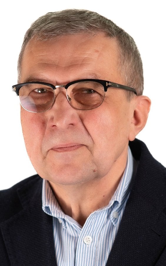 prof. dr hab. Grzegorz Szumski, prof. nauk społecznych w zakresie pedagogiki, kierownik Katedry Stud