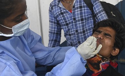 Koronawirus. Rekordowa liczba zakażeń w Indiach