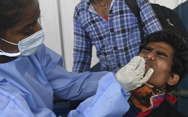 Koronawirus. Rekordowa liczba zakażeń w Indiach