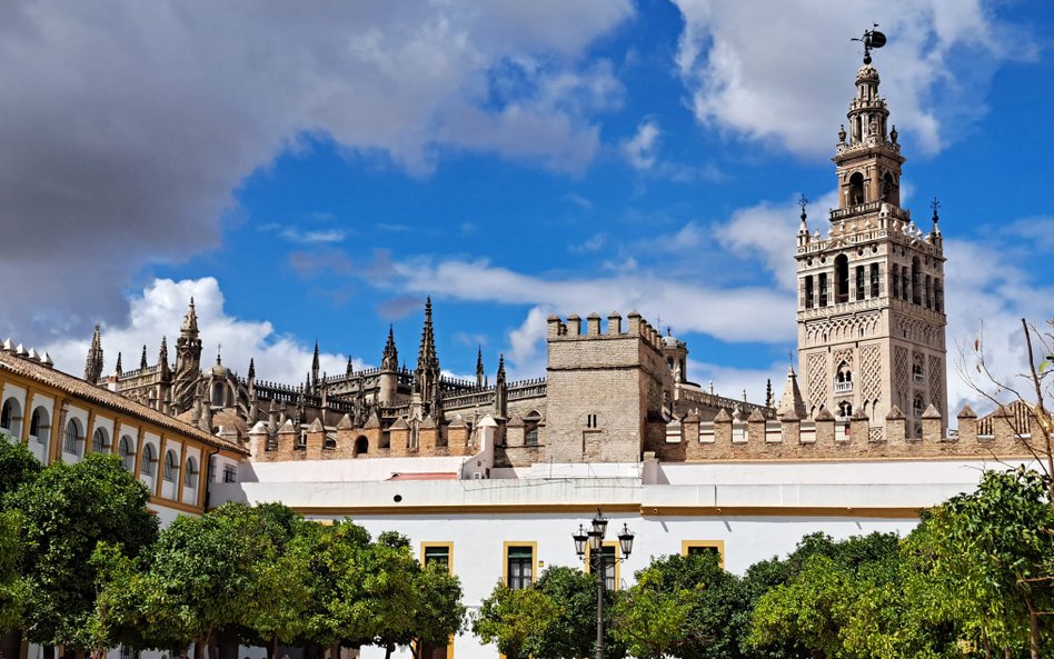 Leżąca na południu Półwyspu Iberyjskiego Sewilla jest stolicą Andaluzji