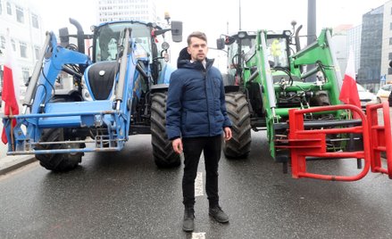 Michał Kołodziejczak w czasie protestu AgroUnii w Łodzi, luty 2022