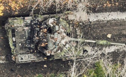 Zniszczony rosyjski czołg