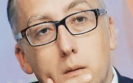 Jakub Karnowski, pod koniec listopada 2015 r. zrezygnował z kierowania Grupą PKP