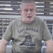 Kazik Staszewski w teledysku do utworu "Ukraina"